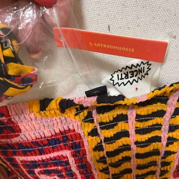 João Incerti for Anthropologie The
Cecy Puff Sleeve Off Shoulder
Top size M NWT - Picture 5 of 8